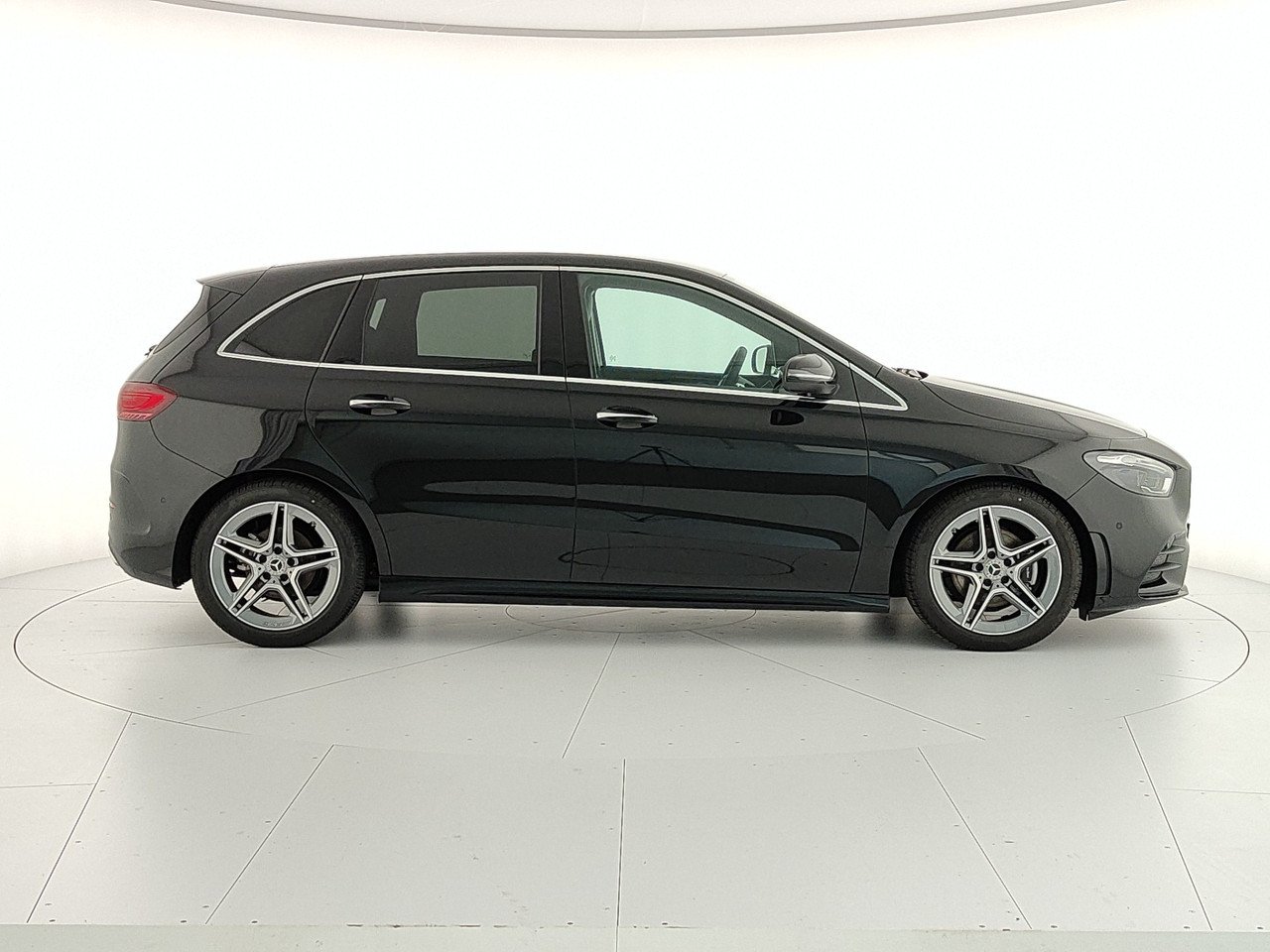 B 180 d AMG Line Advanced Plus auto - Certified