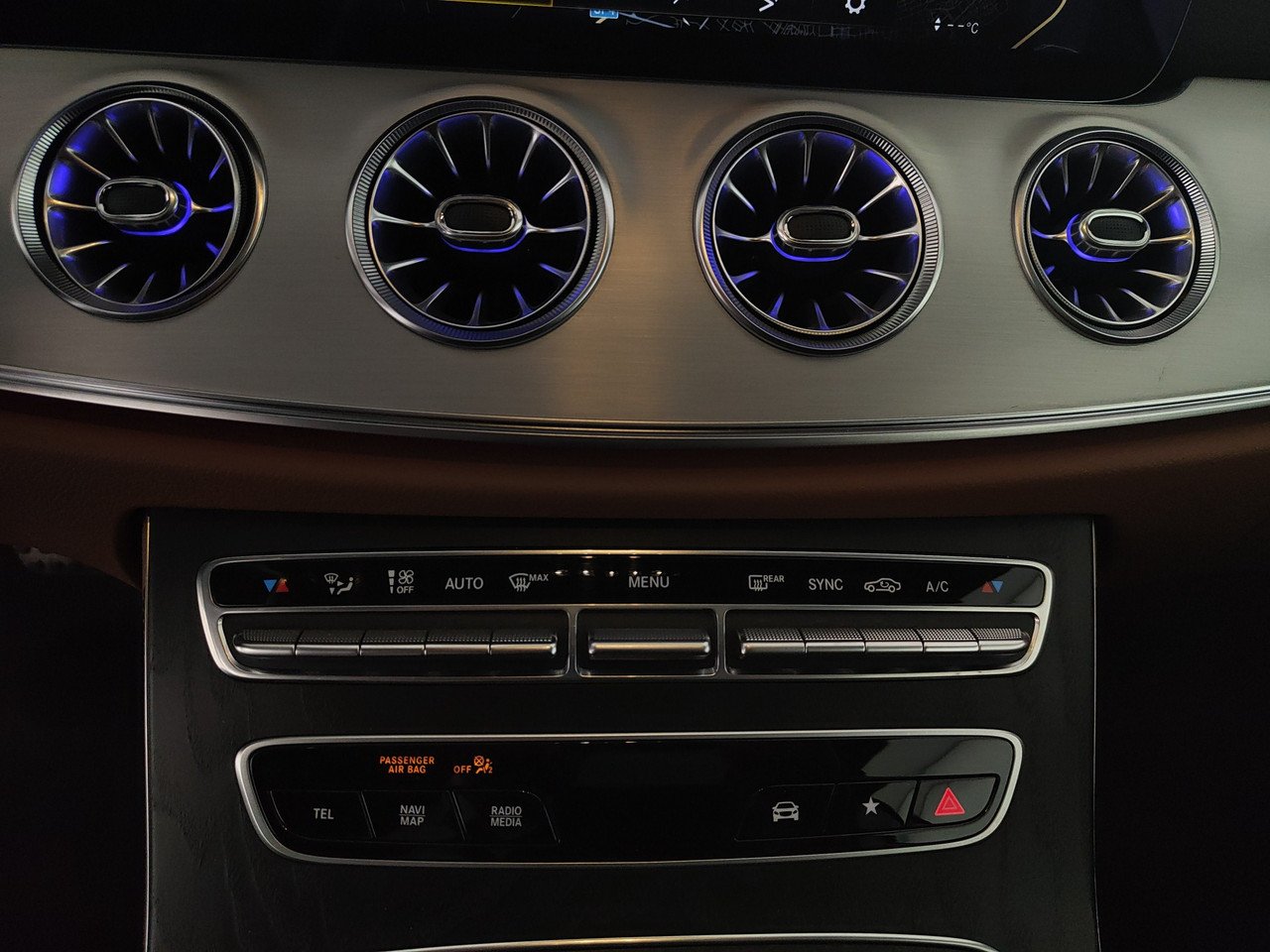 E Coupe 220 d Premium Plus 4matic auto - Certified