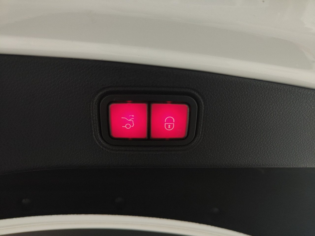 E Coupe 220 d Premium Plus 4matic auto - Certified