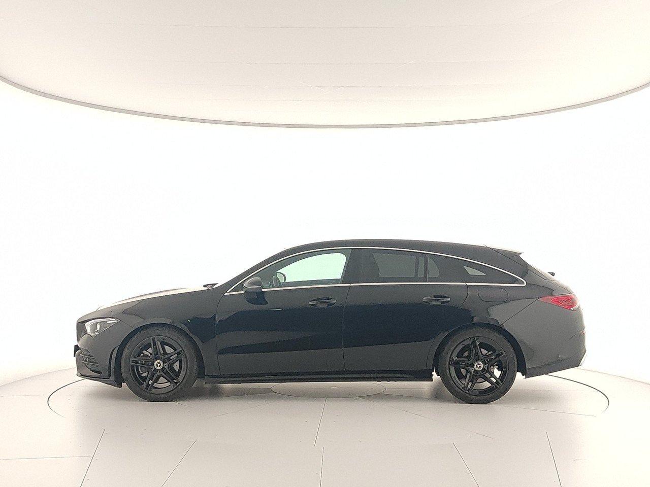 CLA Shooting Brake 200 d Premium auto - Certified