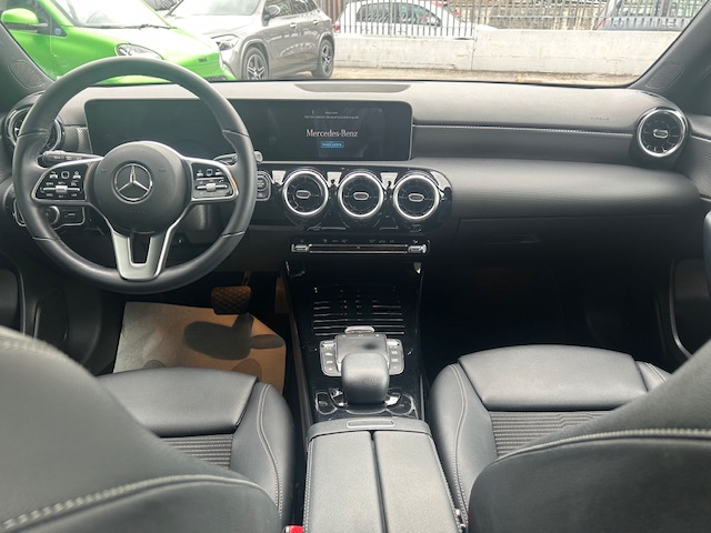 A 180 Sport auto - Certified