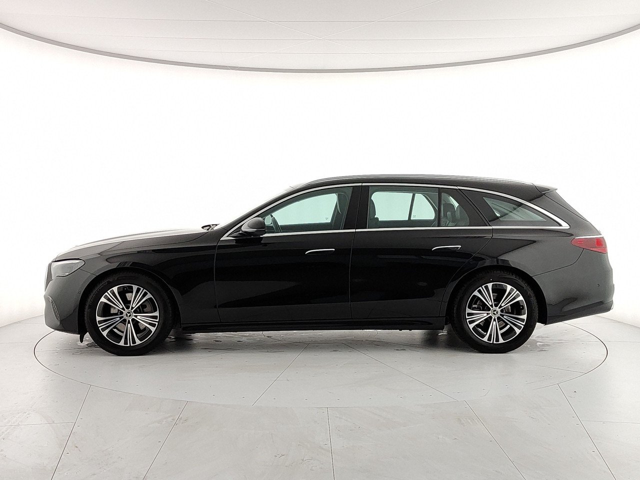 E SW 220 d Advanced auto - Certified