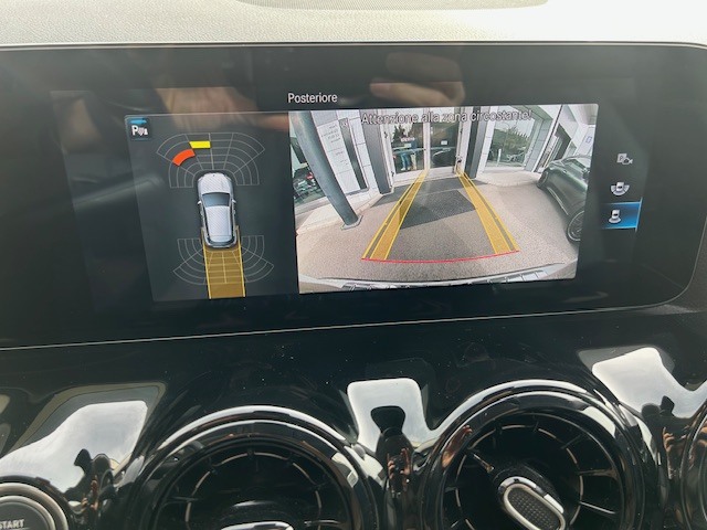 GLA 180 d Business Extra auto - Certified