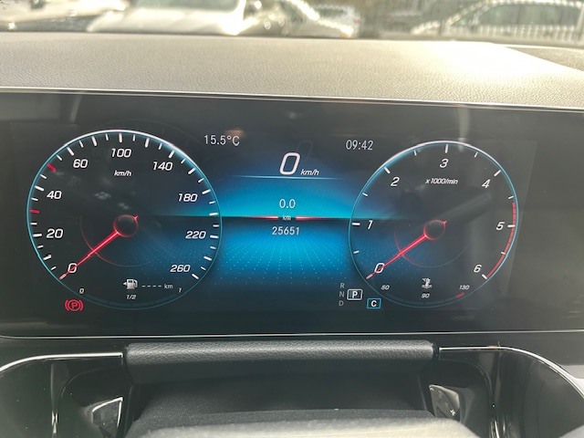 GLA 180 d Business Extra auto - Certified