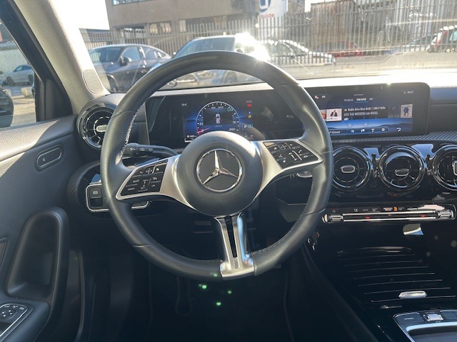 A 180 d Advanced auto - Certified