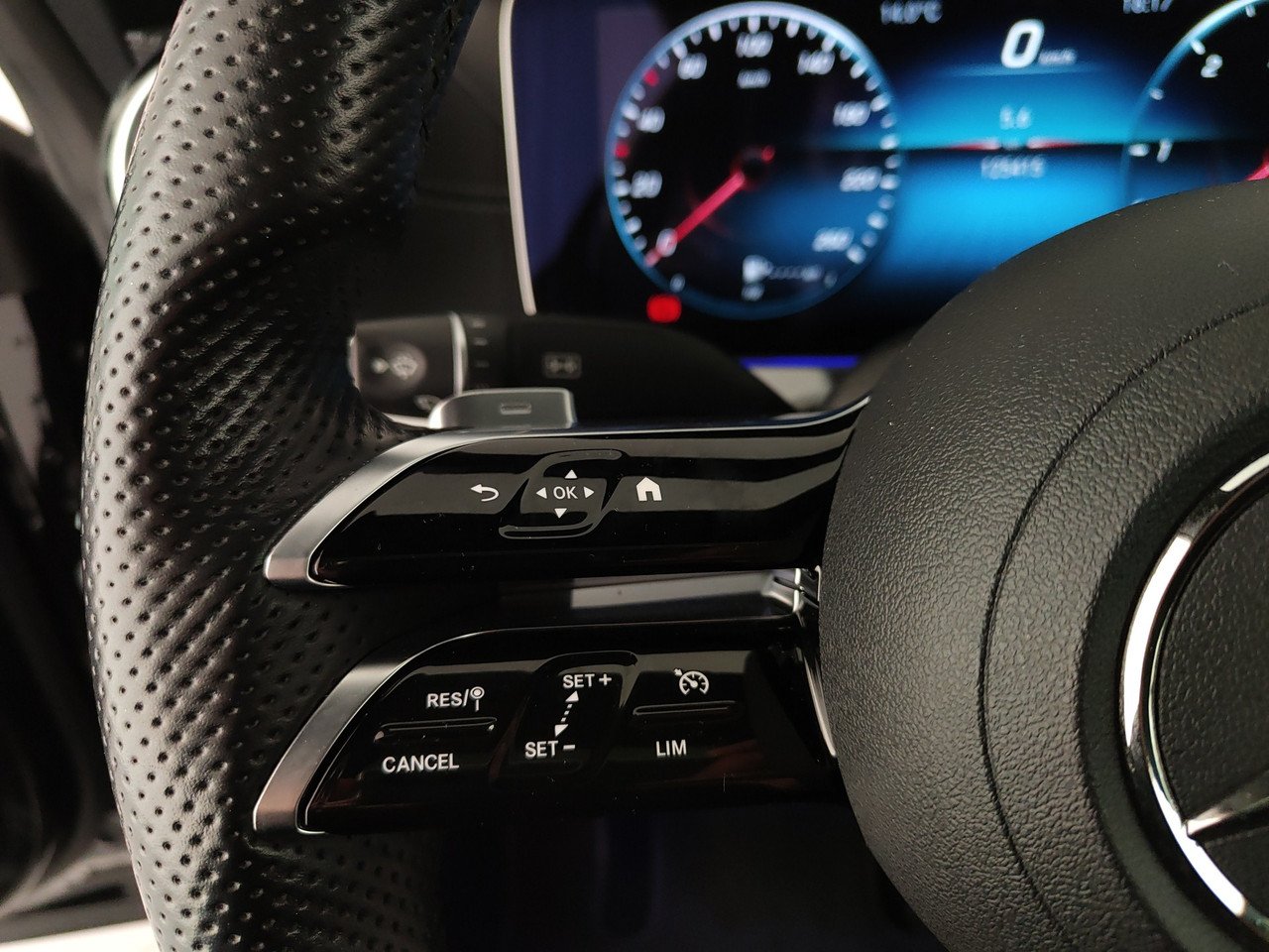 E Coupe 220 d Premium Plus 4matic auto my20 - Certified