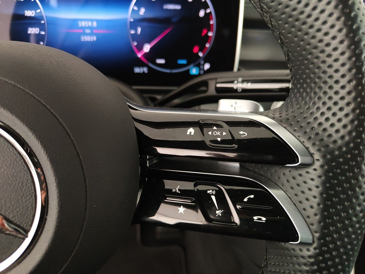 CLE Cabrio 200 AMG Line Advanced Plus auto - Certified