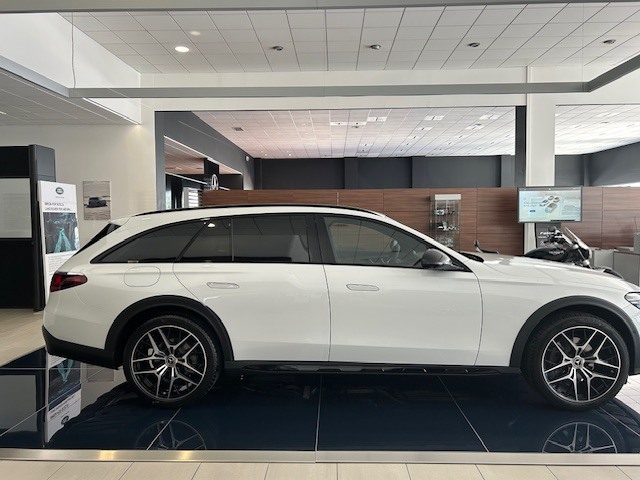 E SW All-Terrain 220 d Premium 4matic auto - Certified