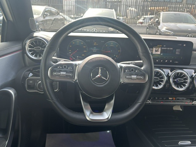 A 180 d Premium Night edition auto - Certified