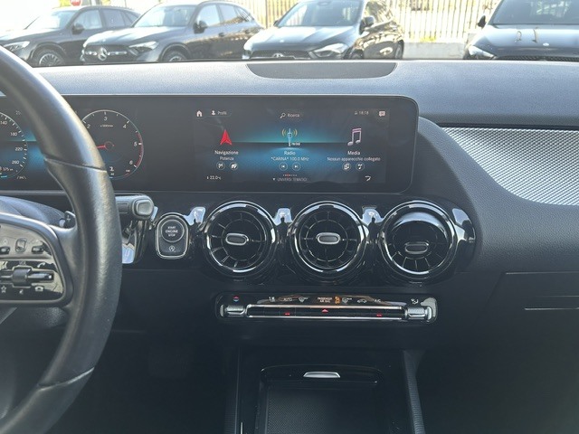 GLA 200 d Business Extra auto - Certified