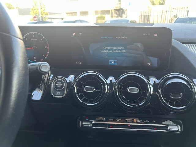 GLA 200 d Business Extra auto - Certified