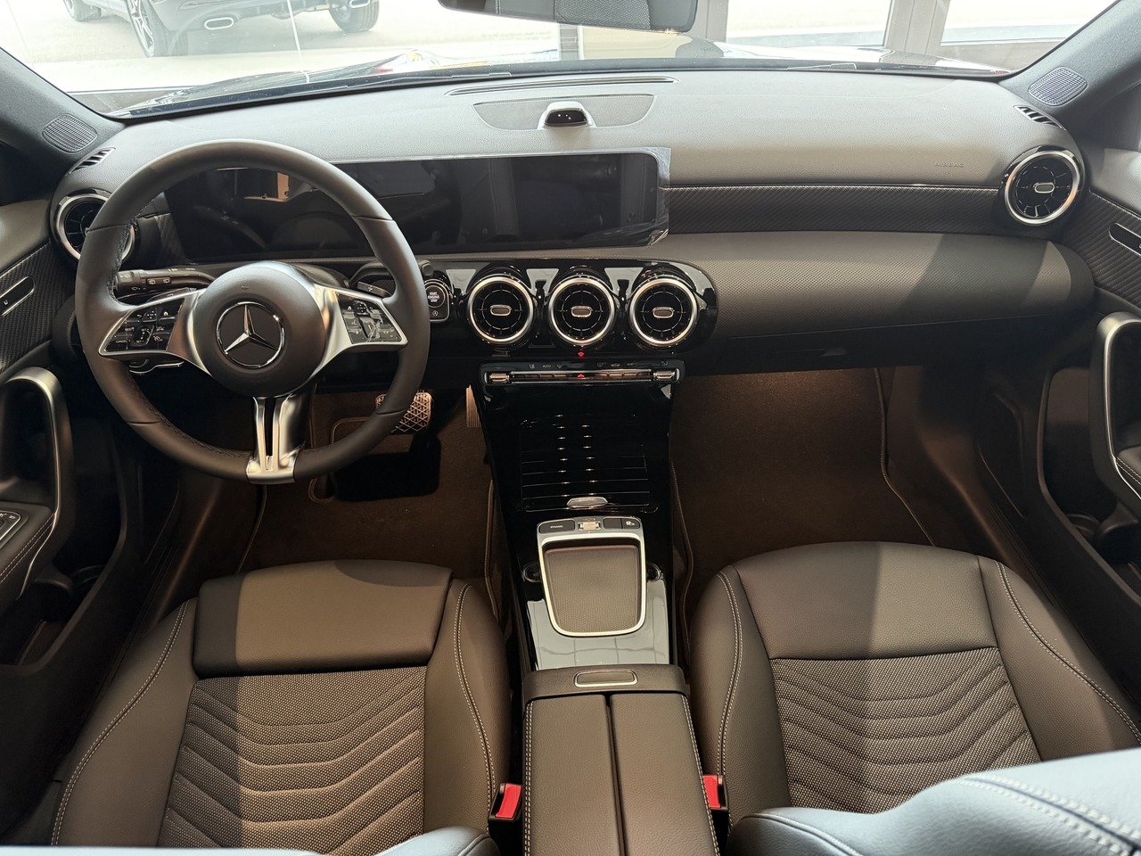 A 180 d Progressive Extra auto - Certified
