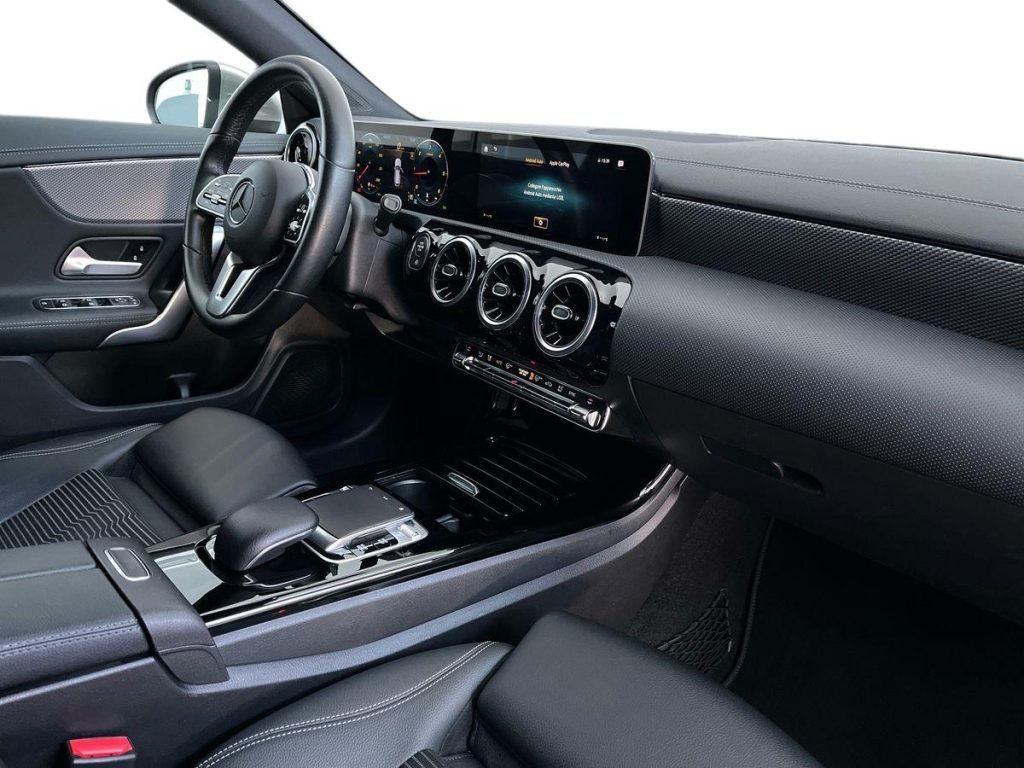CLA Shooting Brake 200 d Sport auto - Certified