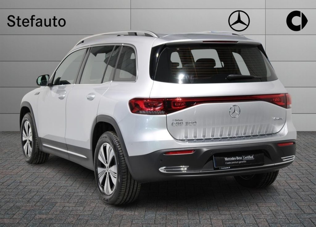 EQB 300 Sport 4matic - Certified