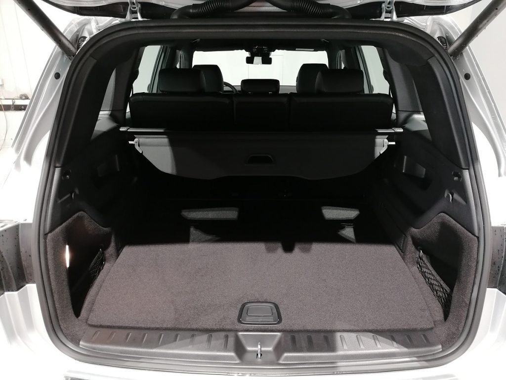 EQB 300 Sport 4matic - Certified