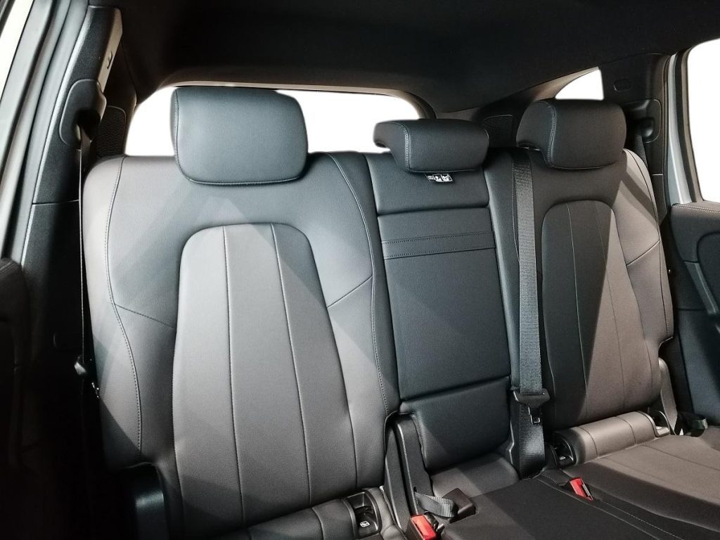 EQB 300 Sport 4matic - Certified
