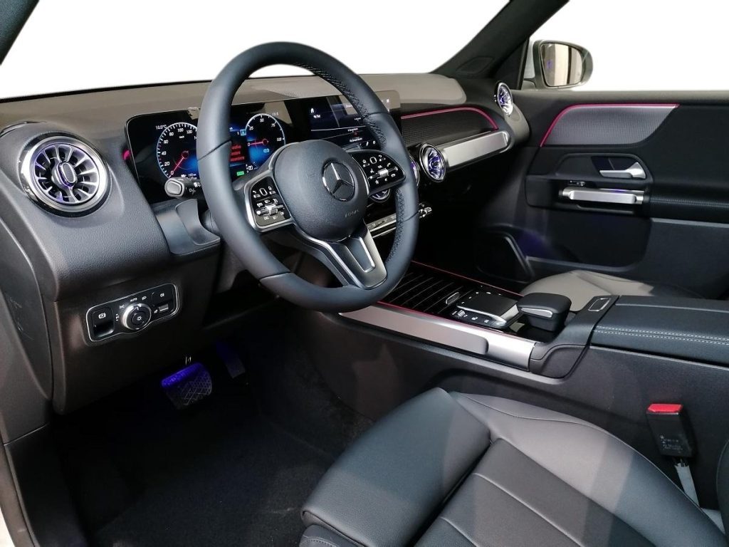 EQB 300 Sport 4matic - Certified
