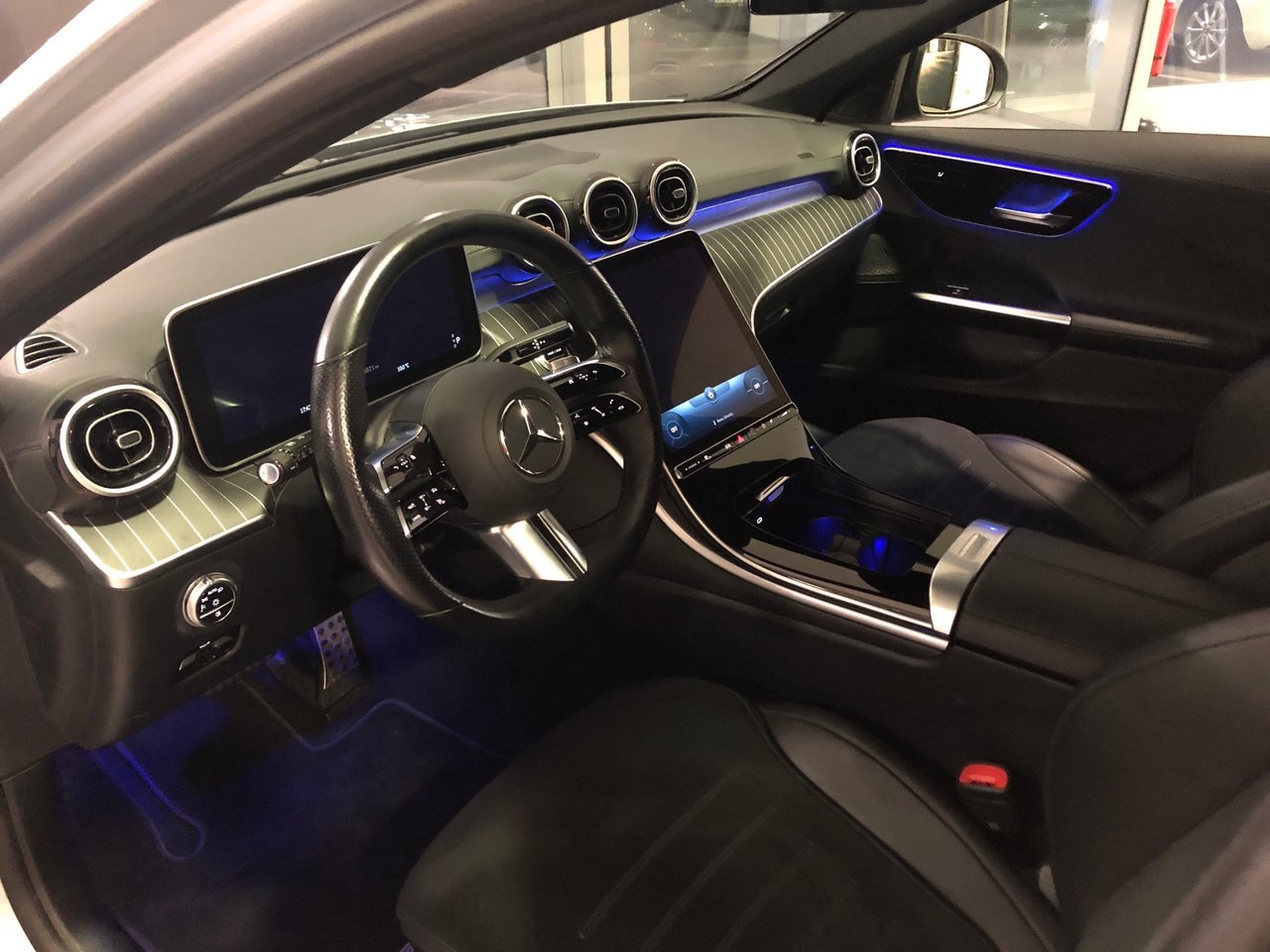 C SW 200 d mhev Premium auto - Certified