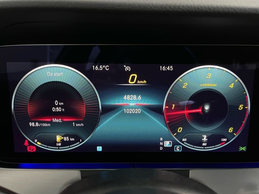 E SW 200 d Business Sport auto my20 - Certified
