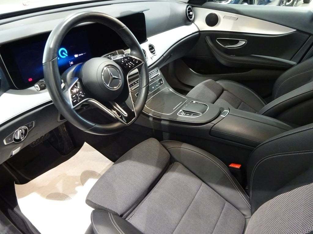 E SW 300 de phev (eq-power) Premium Plus 4matic au - Certified