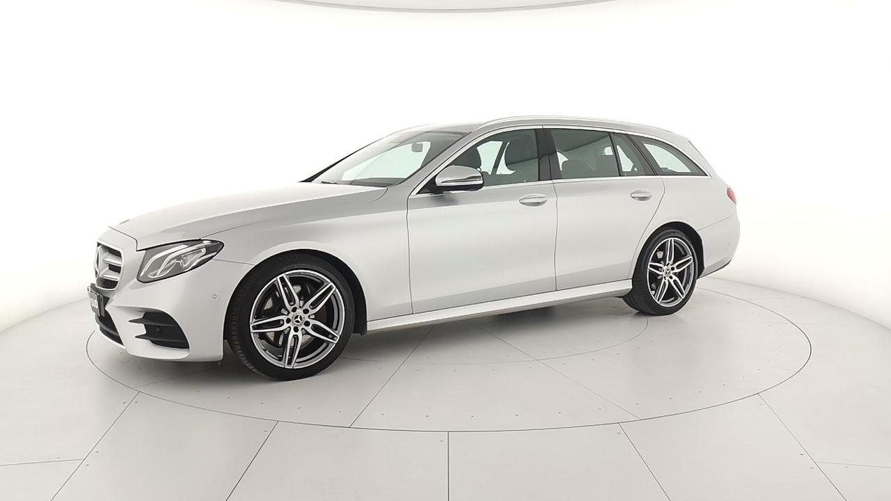 E SW 220 d Premium 4matic auto - Certified
