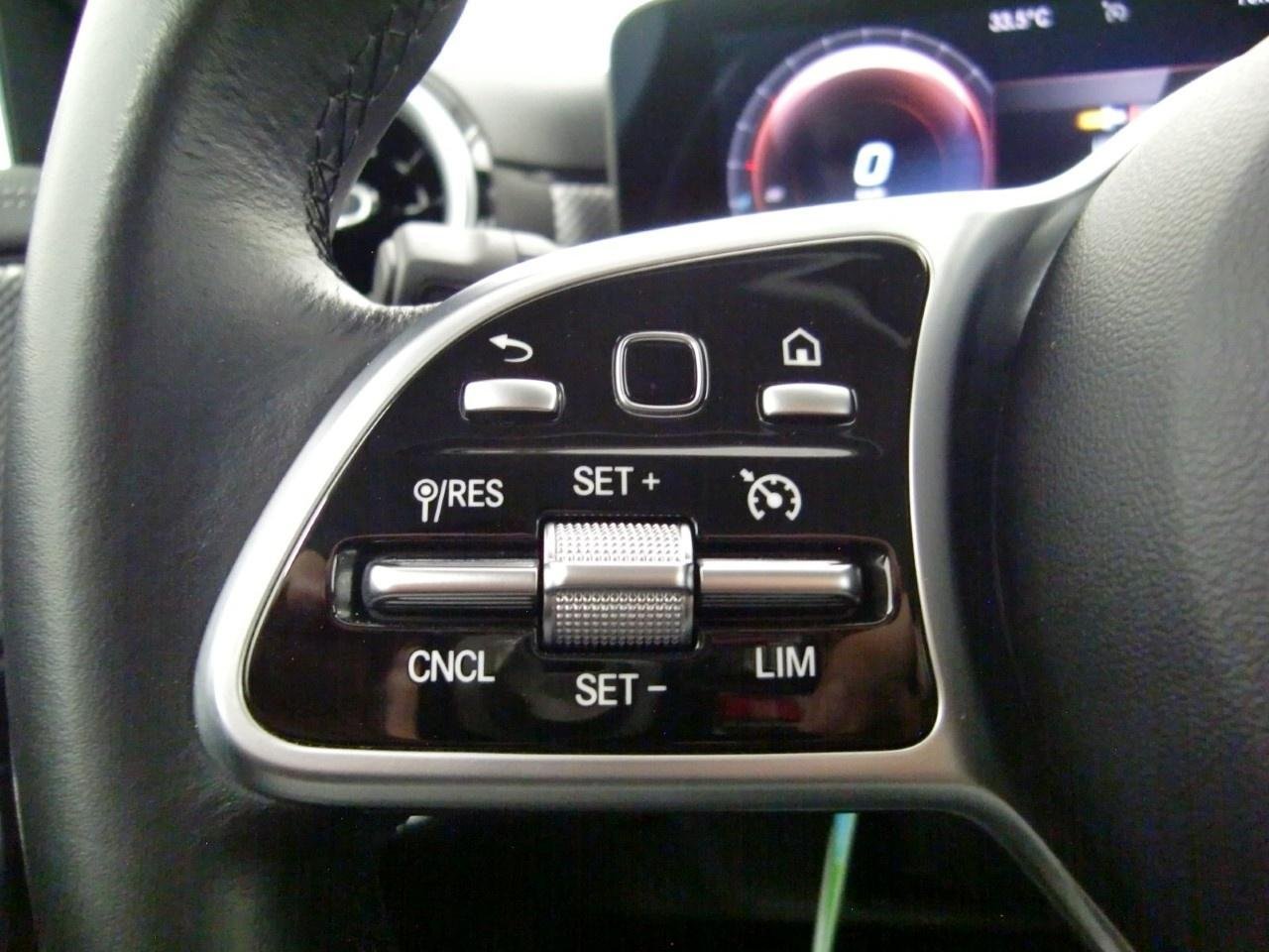 CLA Shooting Brake 180 d Sport auto - Certified