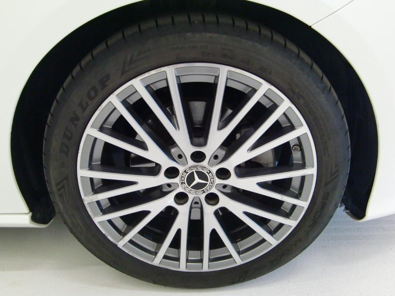 CLA Shooting Brake 180 d Sport auto - Certified