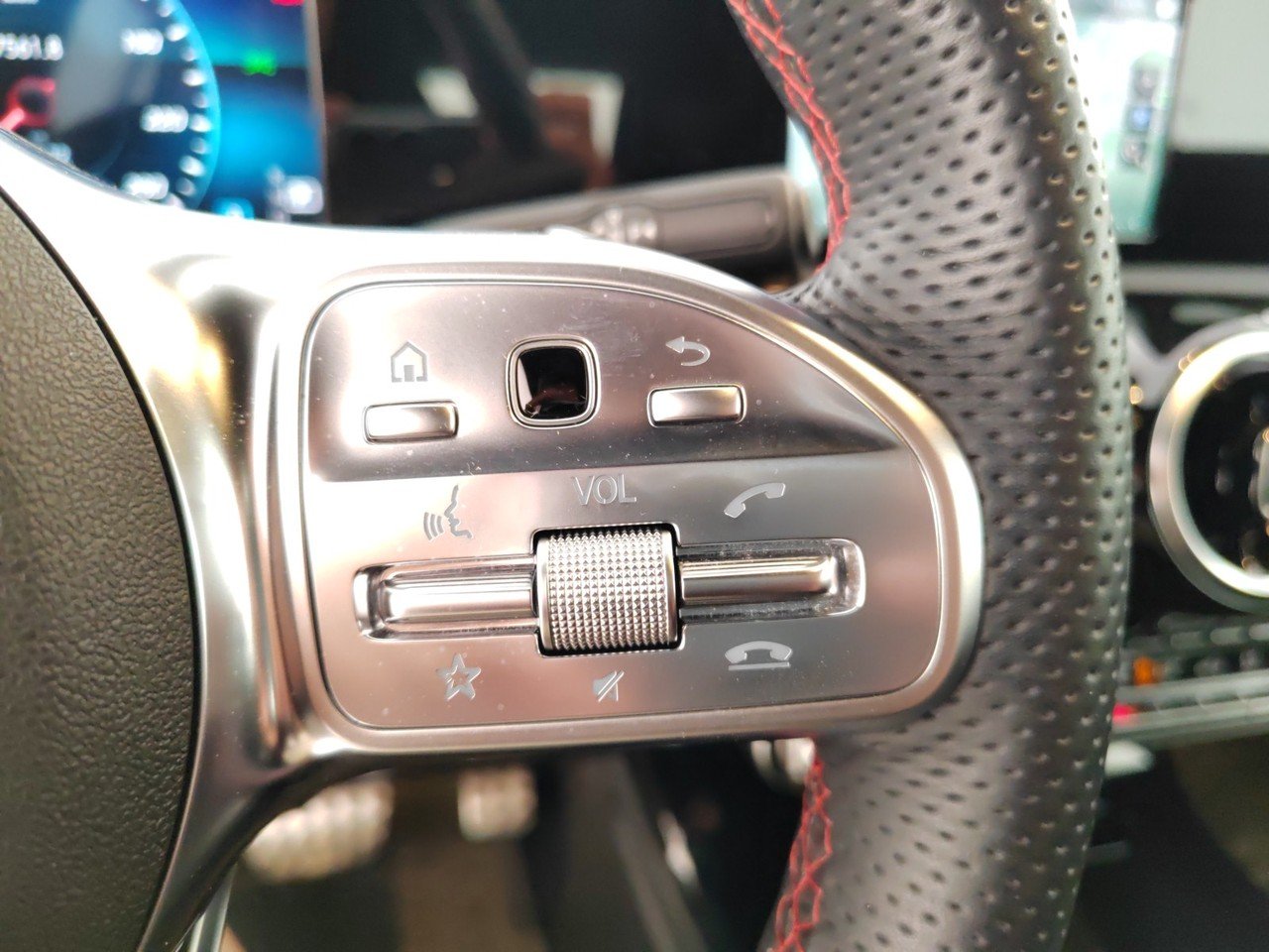 A 180 d Premium auto - Certified