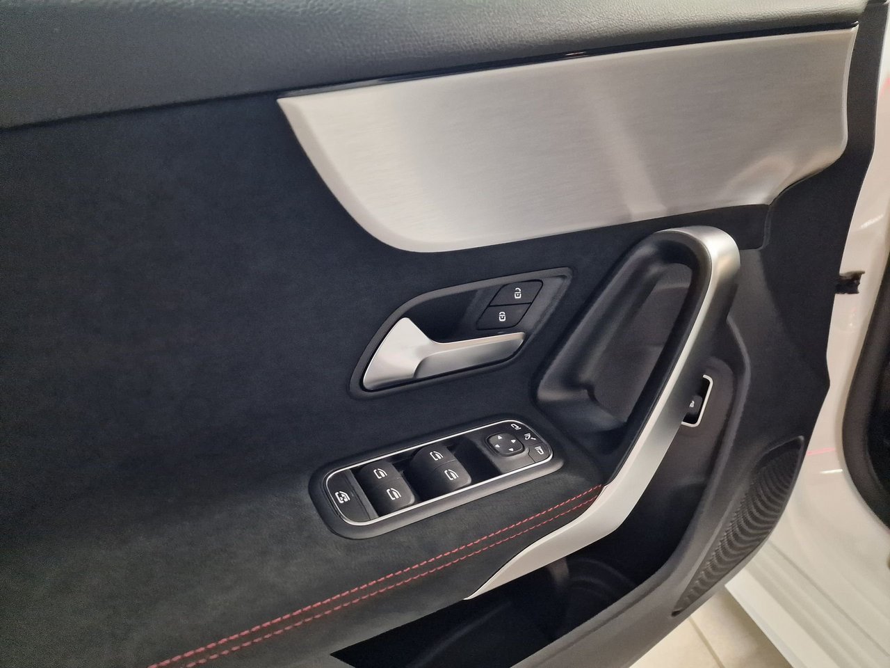 A 250 e phev (eq-power) Premium auto - Certified