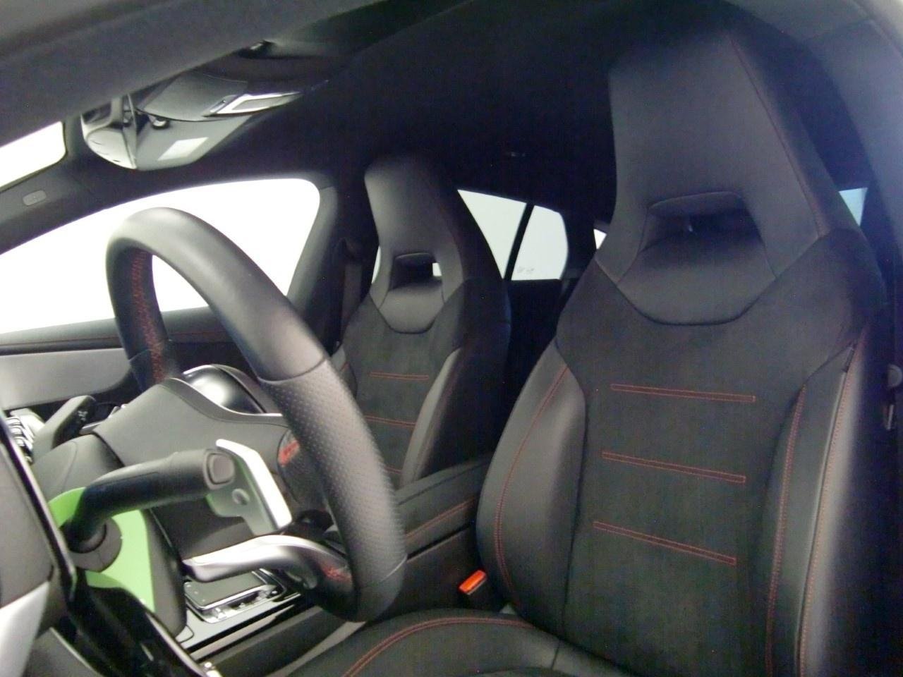 CLA Shooting Brake 180 d Premium auto - Certified