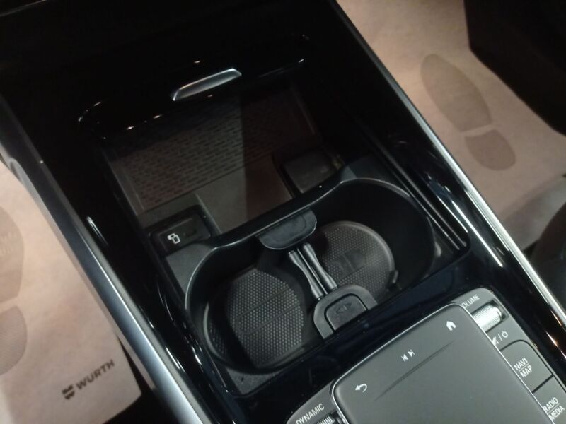 EQB 250 Premium Plus - Certified