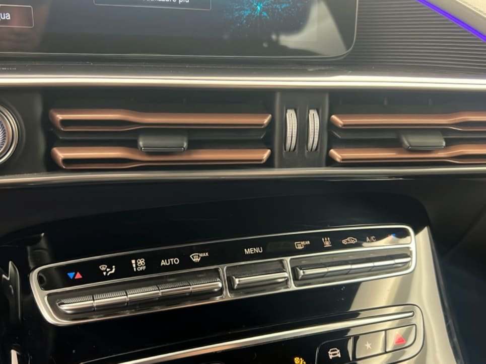 EQC 400 Premium Plus 4matic - Certified