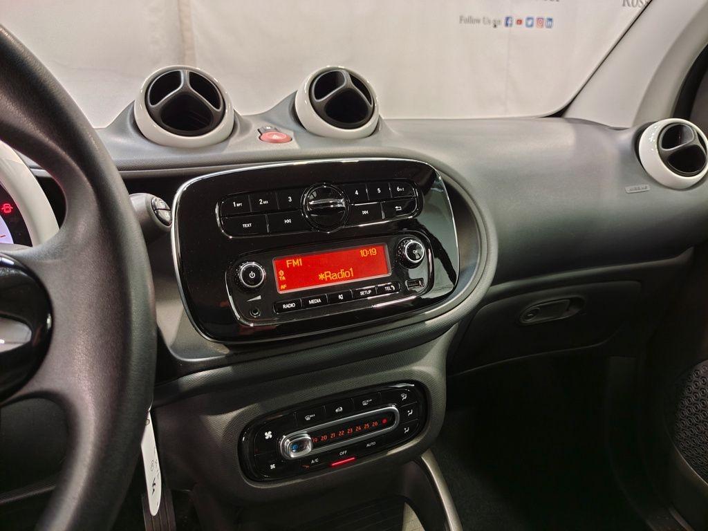 Fortwo eq Youngster my19 - Certified