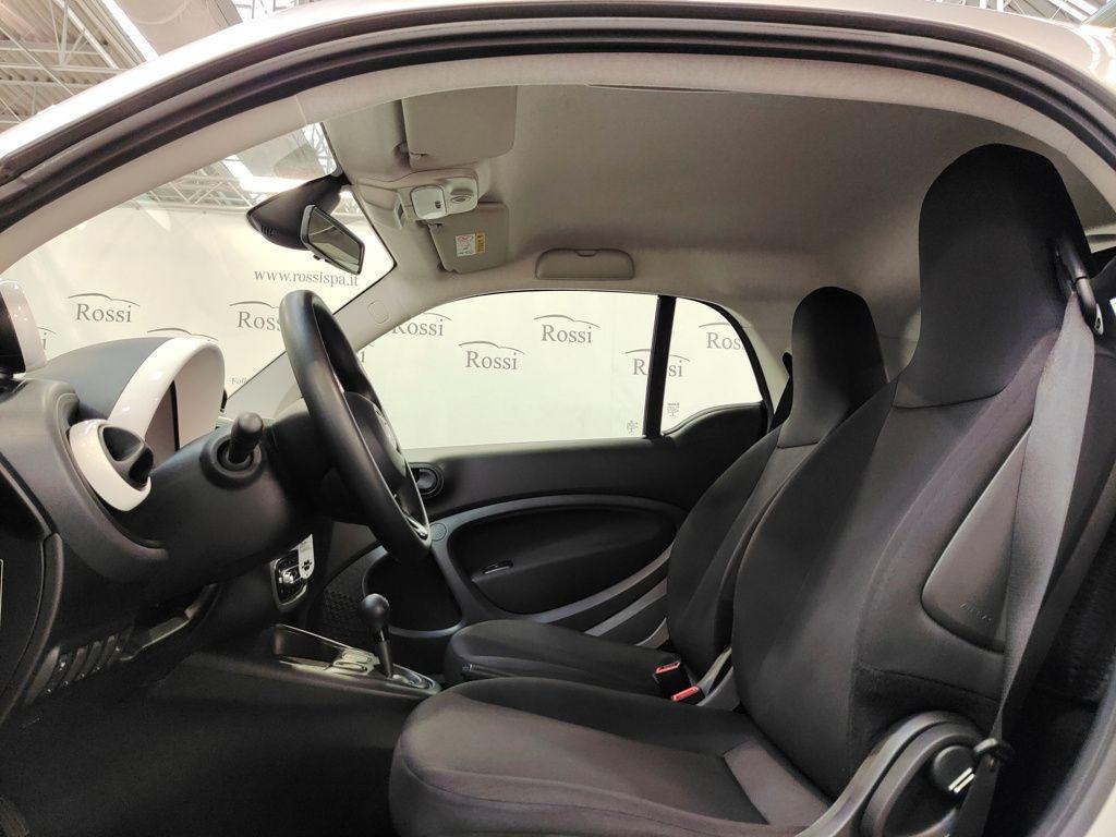 Fortwo eq Youngster my19 - Certified