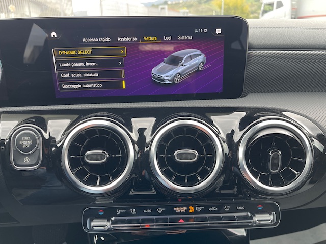 CLA Shooting Brake 180 d Sport auto - Certified