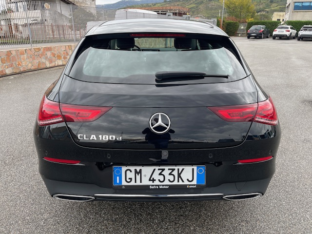 CLA Shooting Brake 180 d Sport auto - Certified