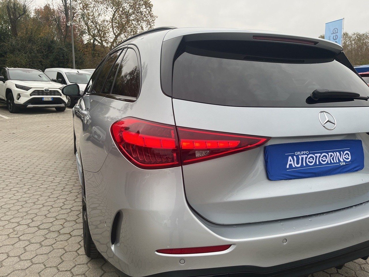 C SW 300 d mhev Premium auto - Certified
