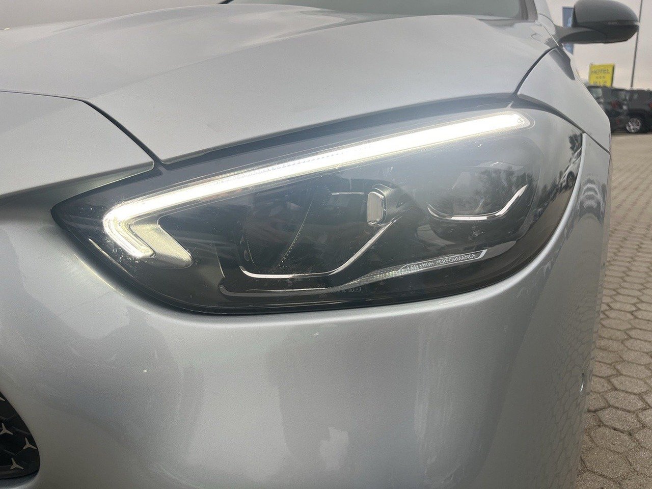 C SW 300 d mhev Premium auto - Certified