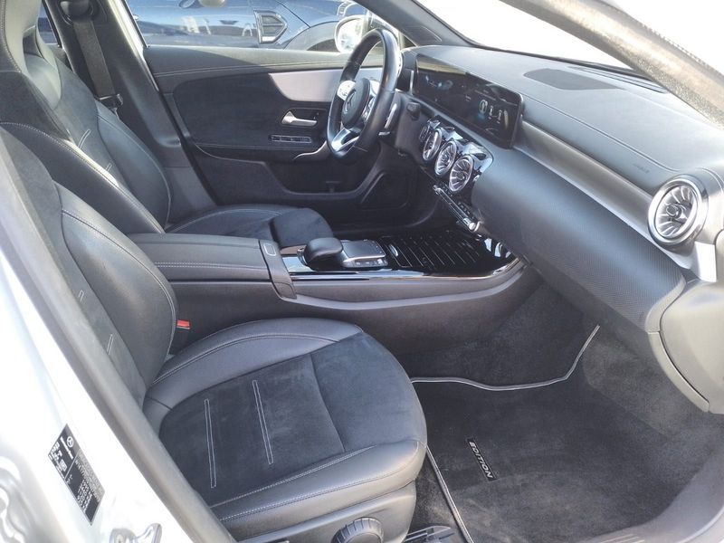 A 180 d Premium Night edition auto - Certified