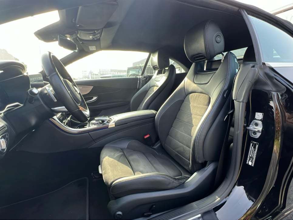 C Cabrio 220 d Premium Plus 4matic auto - Certified