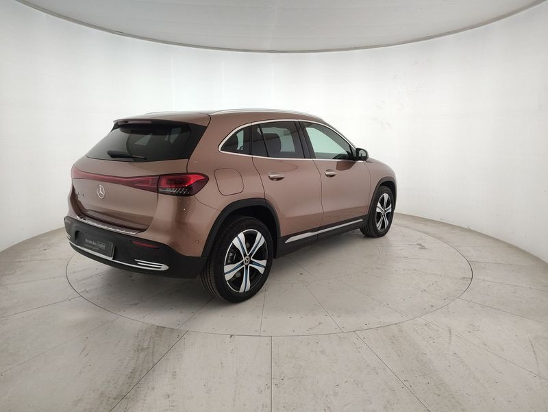 EQA 250 Sport Plus - Certified