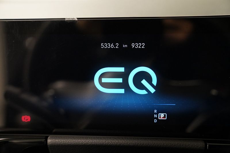 EQA 250 Premium - Certified