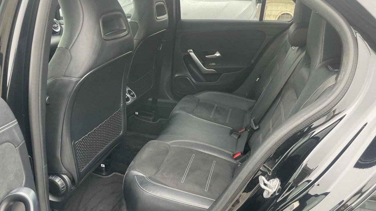 A 180 d Premium Night edition auto - Certified