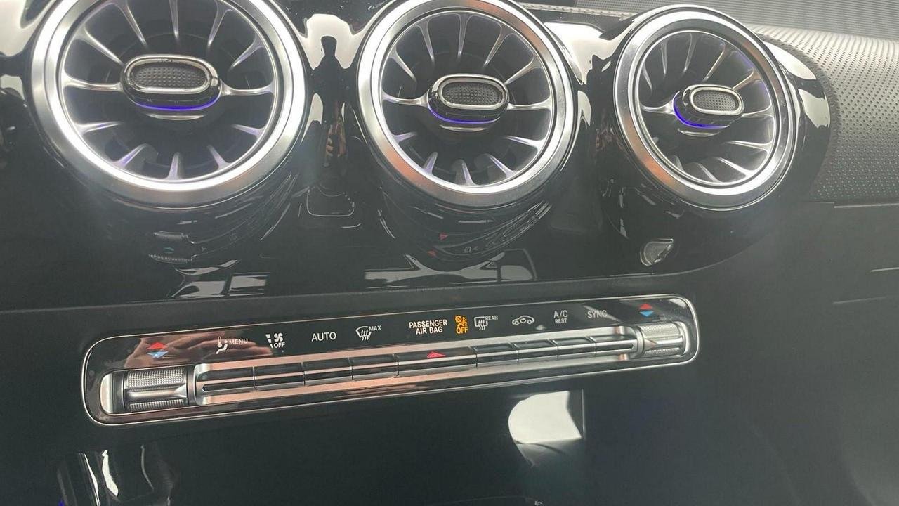 A 180 d Premium Night edition auto - Certified