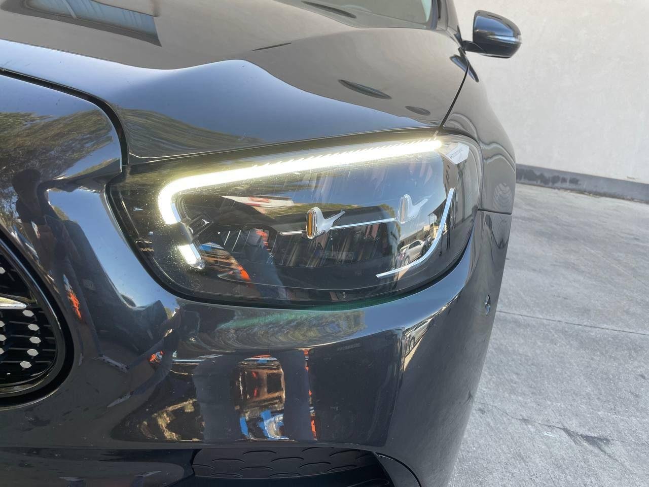 E SW 300 de phev (eq-power) Premium 4matic auto my - Certified