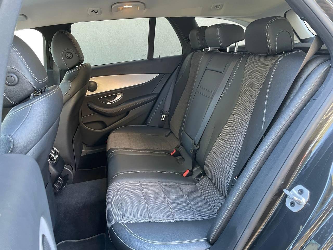 E SW 300 de phev (eq-power) Premium 4matic auto my - Certified