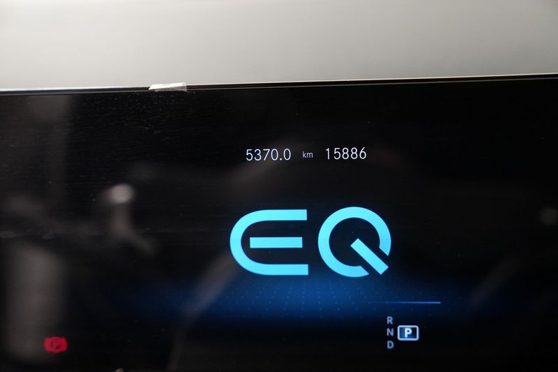 EQA 250 Premium Plus - Certified