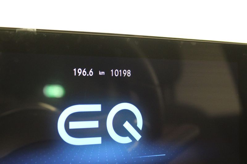 EQB 250 Sport Plus - Certified