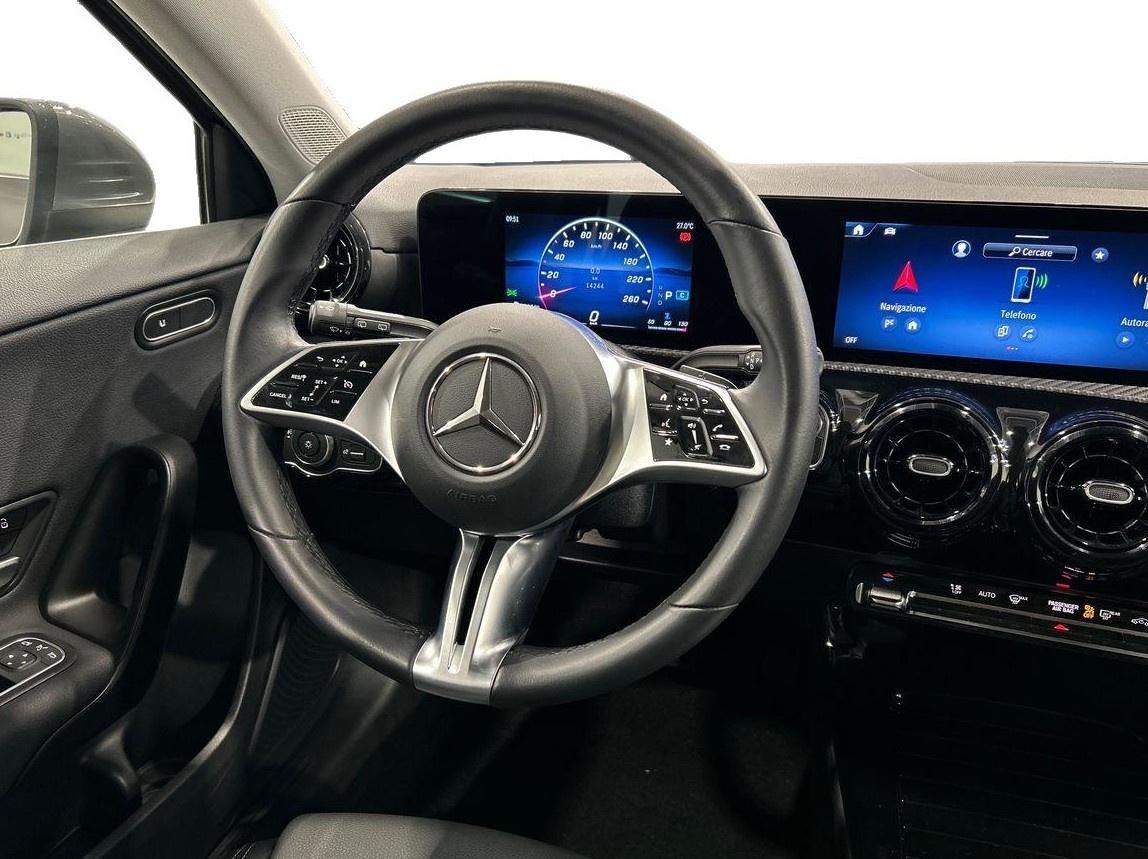 A 180 d Advanced auto - Certified