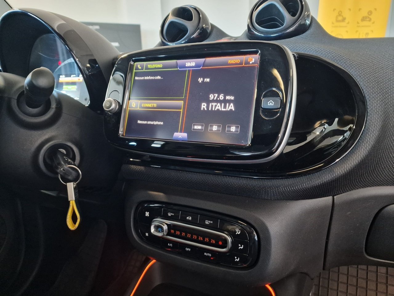 Fortwo eq British Green 22kW - Certified